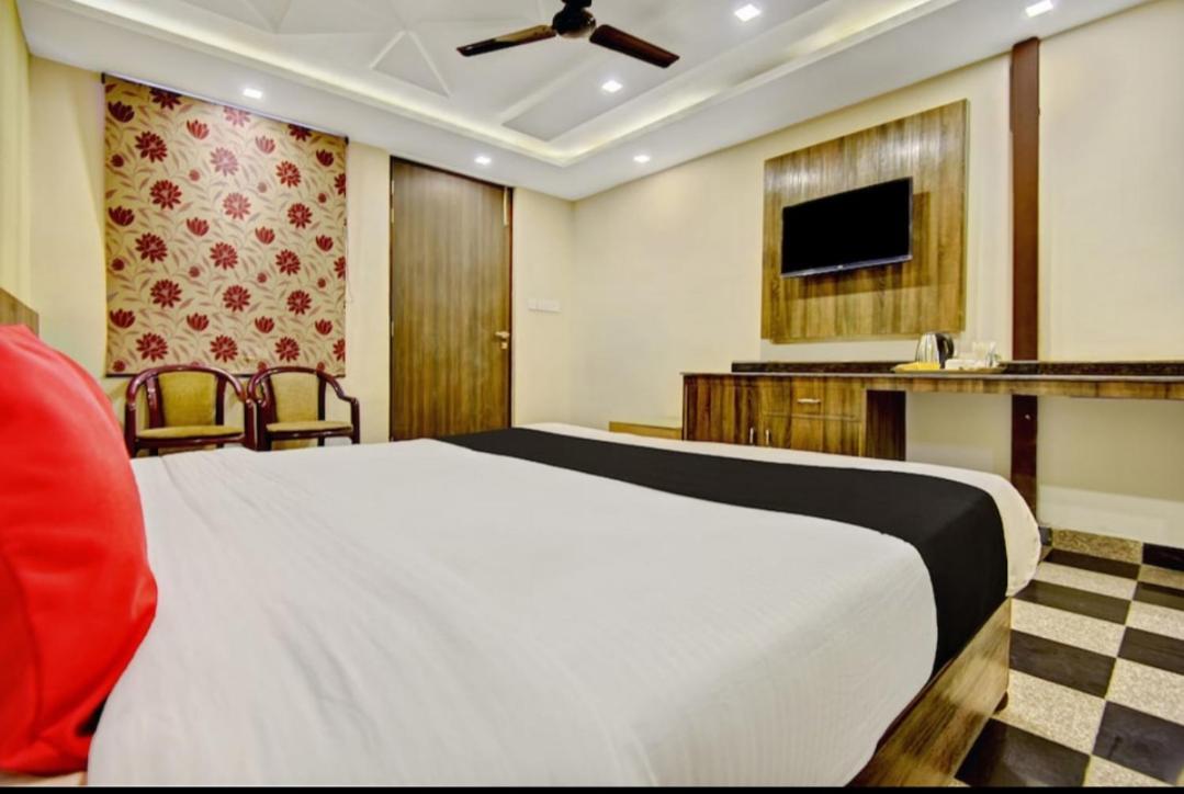 Citi Club Kanpur Exterior foto